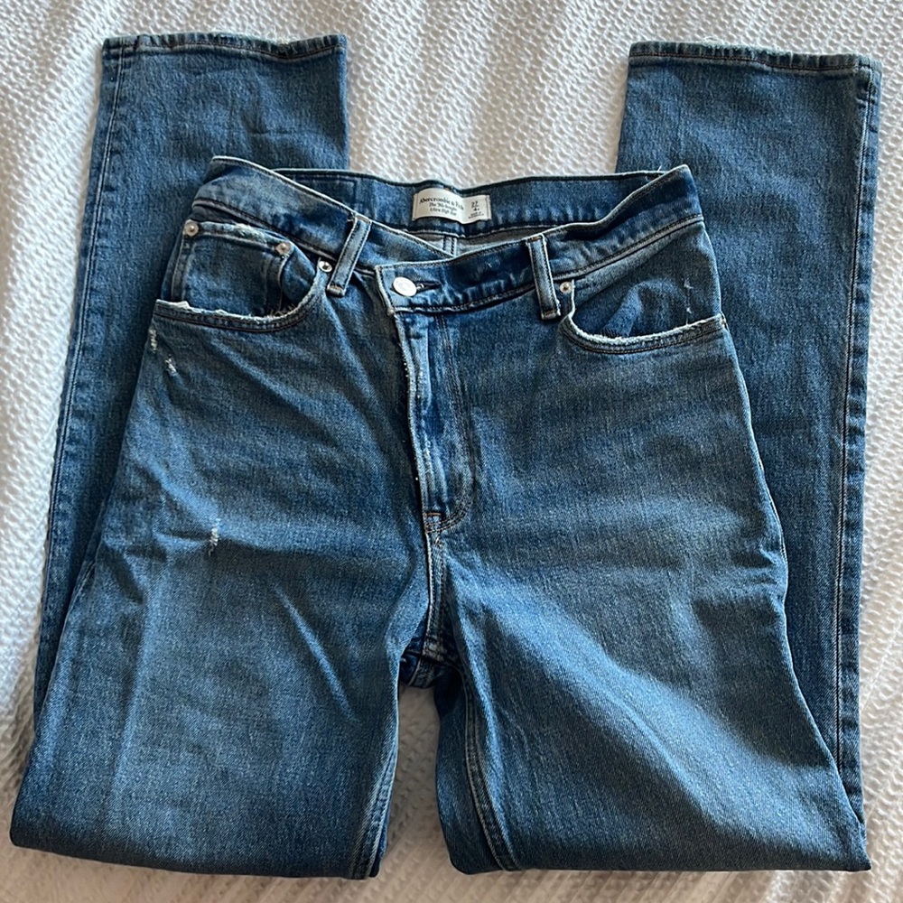 Abercrombie & Fitch 90’s Straight High Rise Jeans